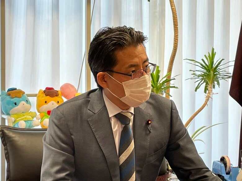 福田達夫氏はわずか当選回数3回で自民党総務会長に抜擢された