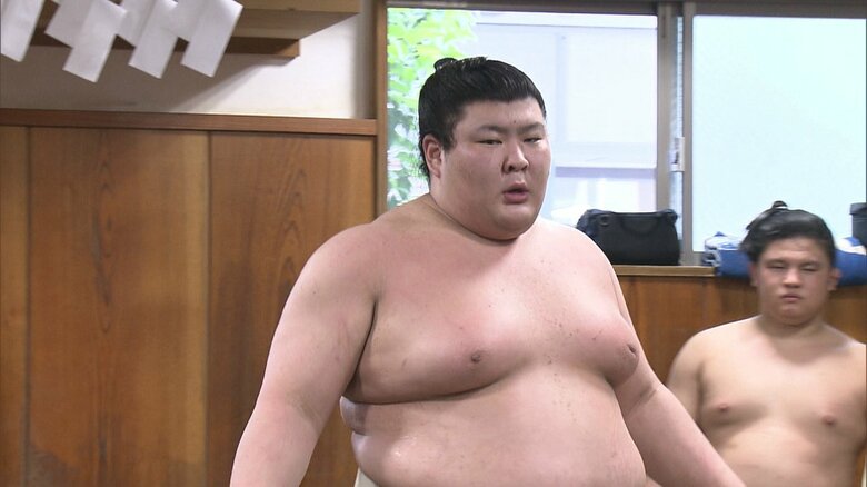 熱海富士関（伊勢ケ浜部屋での稽古）