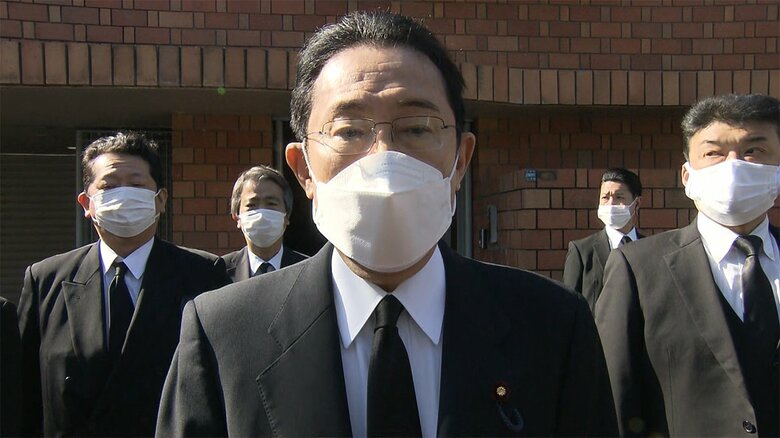 弔問後、取材に応じる岸田首相（11時半すぎ 都内）