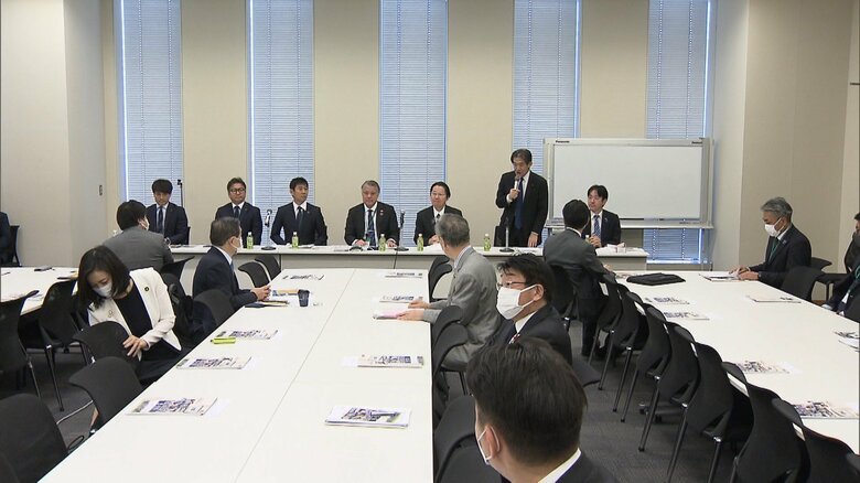 自民党サッカー外交推進議連会合（17日午前）