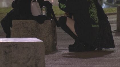 トレンドは“池公界隈”に…居場所を求めて夜の街に集う名古屋の若者たち 未成年の客引き「小遣い稼ぎで…」