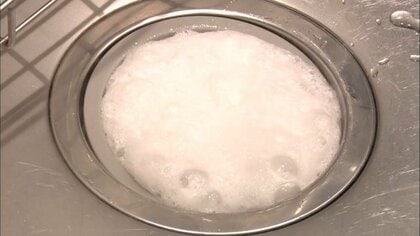 泡を出して放置するだけでピカピカに！水回りを簡単にキレイにできるアイテム3選