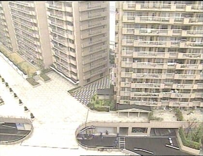 長官銃撃事件の現場「アクロシティ」 東京・荒川区