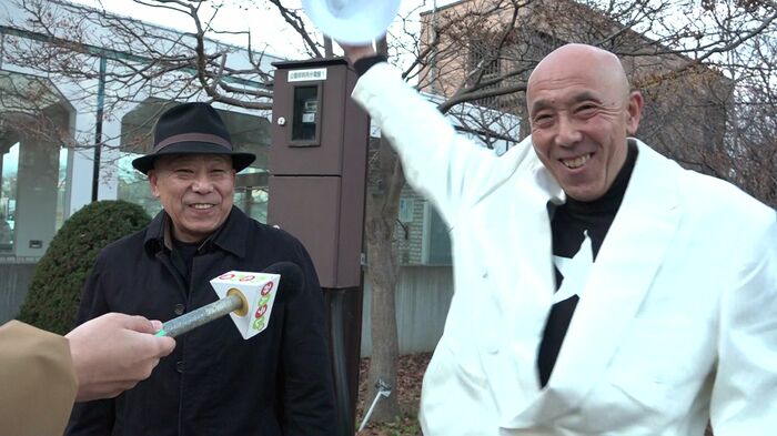 ロックな装いの矢沢永吉さんのファン