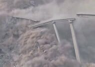 2025年に完成したばかり　全長758mの巨大な橋が崩落…中国　高層ビル最上階から建物の一部が地上に落下…ロシア