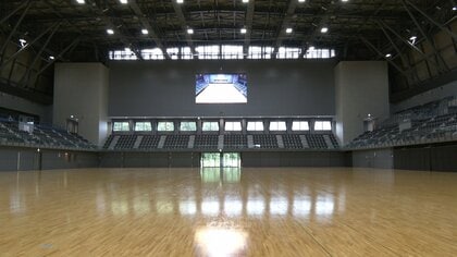 IRISOアリーナ横手に最新AIカメラ導入　バレーやバスケなどの試合を自動撮影・配信　選手のプレー分析にも活用　秋田・横手市が描く地域スポーツの未来