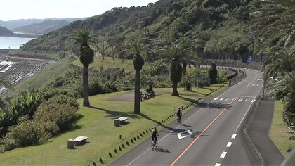 「鬼の洗濯板」にマンゴーアイス…海と山に囲まれた絶景サイクリングルートを台湾の人気YouTuberが発信【宮崎発】