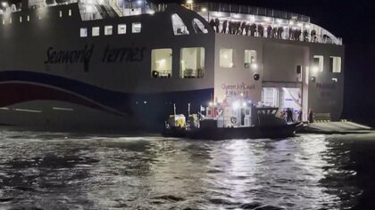 韓国旅客船座礁で267人全員を救出　韓国メディア報道　浸水など確認されず