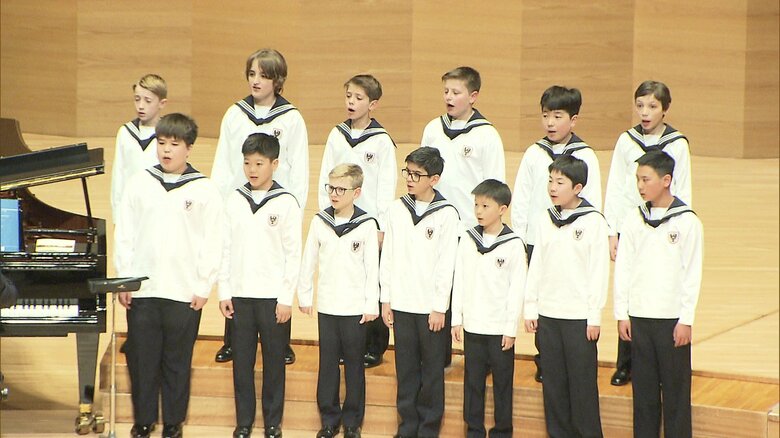 日本人を含む24人が「天使の歌声」を披露