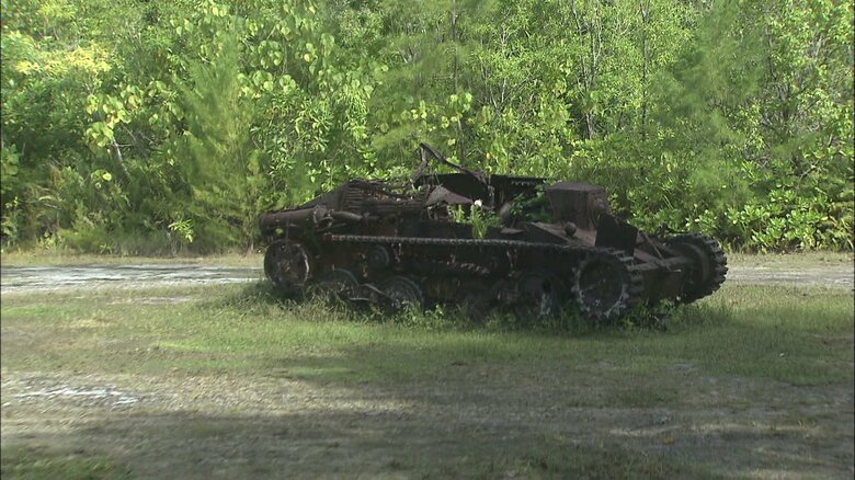 旧日本軍の戦車の残骸