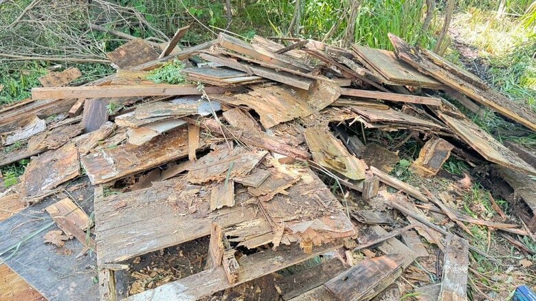 台座などを撤去　8月6日