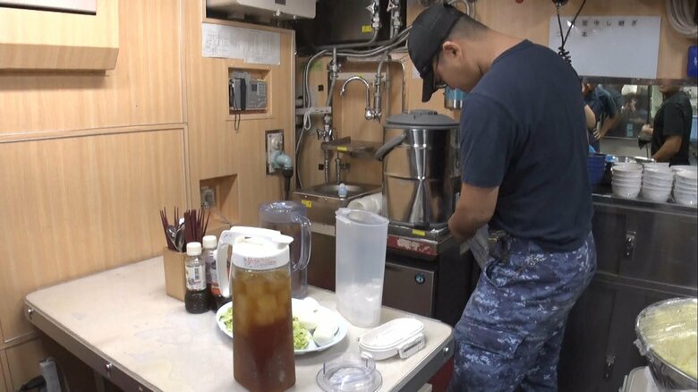 潜水艦「とうりゅう」艦内・食堂
