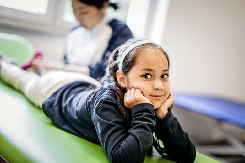 世界の様々な国の子どもたちが支援を必要としている