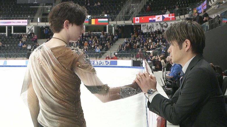 父・中田誠人コーチと手を握ってからスタートポジションに向かった中田璃士