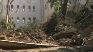 千葉県内の小・中学校17校が休校　校内に土砂流入も　約1万7000軒で停電続く