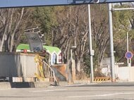 右折レーン上に動かない車が…警察官が職務質問すると急発進し事故 酒気帯び運転疑いで55歳男逮捕