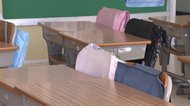 学校再開へ 分かれる対応 困惑広がる