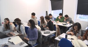 「コマリマス!」EU離脱で留学生と研究者に大打撃 イギリス学術界の未来は?