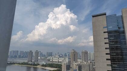 まるで生き物のよう…ゲリラ雷雨をもたらす積乱雲の成長過程をタイムラプス撮影　ゲリラ雷雨に注意