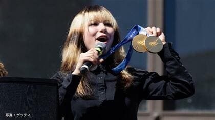 特徴的な髪形「出かけるたびに誰かに気付かれる」　女子フィギュア金のアリサ・リュウが地元オークランドに凱旋　アメリカ