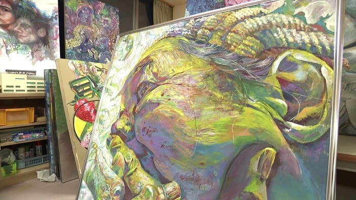 「吸い込まれそうなほどパワフルな存在」を表現