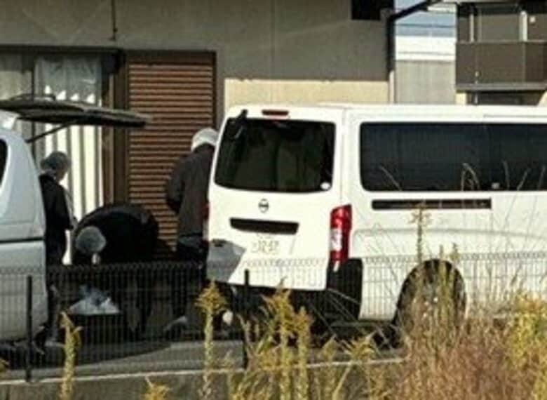 ”放火”で炎上の車から男性遺体　逮捕の男は死亡男性を”車に乗せた”と話す　殺人容疑を視野に捜査　大阪府警｜FNNプライムオンライン