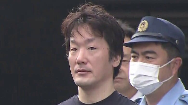 「金銭トラブルの相手に拳銃で襲撃を…」拳銃や実弾を倉庫に保管、覚醒剤所持の男（42）逮捕　入手ルートを捜査　山梨｜FNNプライムオンライン