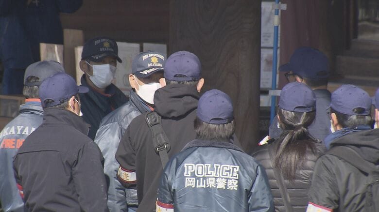 西大寺会陽「裸祭り」で意識不明男性３人のうち１人が死亡の事故　警察が当時の状況確認【岡山・岡山市】｜FNNプライムオンライン