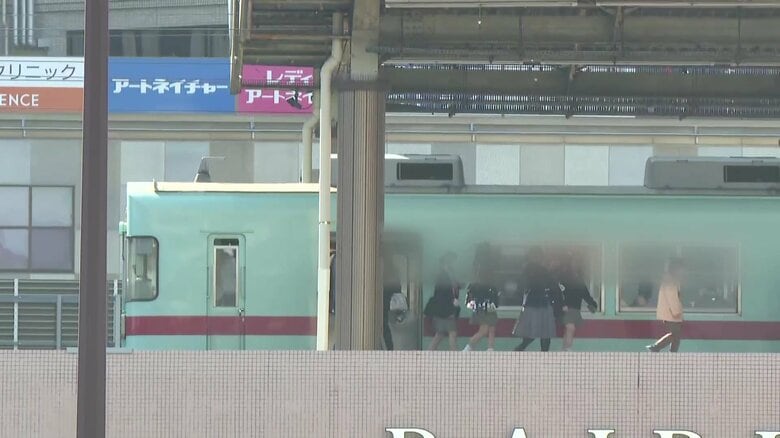 「ぶるんぶるん両手を振り回しながら走ってきた」福岡・西鉄久留米駅のホームでいきなり女性2人の顔を殴った46歳自衛官を現行犯逮捕｜FNNプライムオンライン
