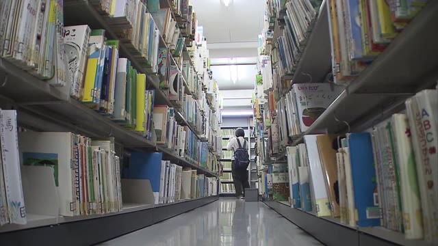 読書の秋を満喫 図書館を探検するツアー【香川・高松市】