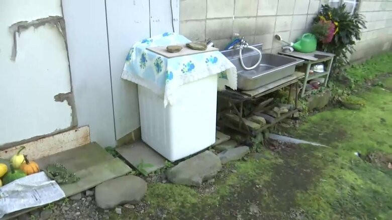 玄関前で洗濯をしていたところをクマに襲われた現場