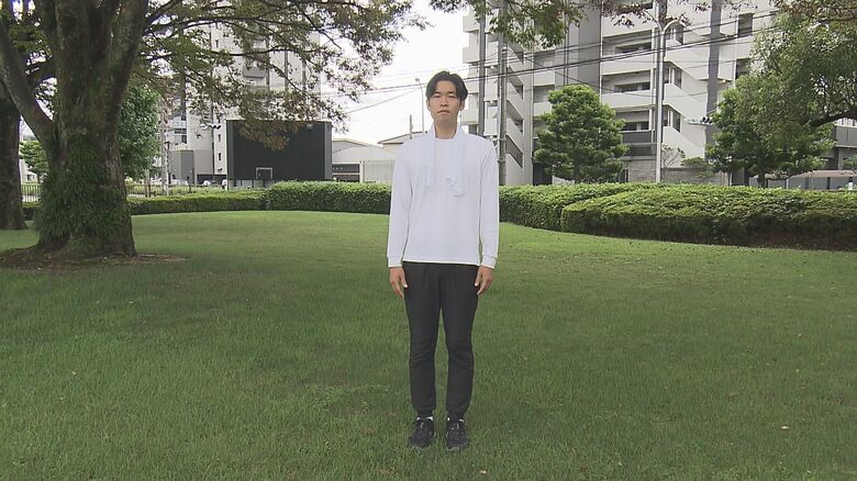 屋外ではなるべく肌の露出を避ける服装を