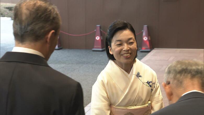 会場となる明治記念館にご到着
