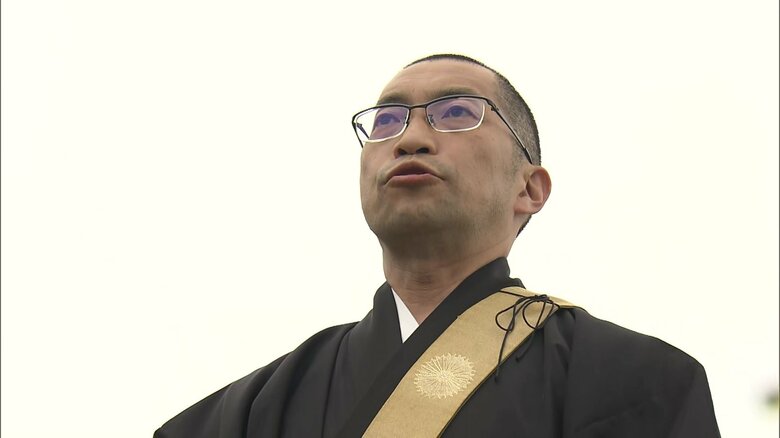 妙法寺の副住職　吉田恵徳さん