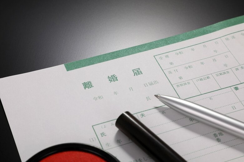 （image）日本は離婚すると「単独親権」の一択しかない