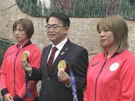 パリ五輪見据え決意…レスリング“最強姉妹”が愛知県知事を表敬訪問 川井梨紗子選手「1年1年しっかり」