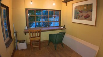 何から何まで英国 の人気カフェでいただく定番 ビクトリアケーキ コロナ休業の間に店主が 離れ を自作