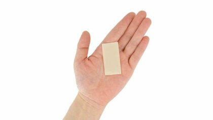 コロナ後、売り上げ100倍の「紙せっけん」…薄くて持ち運びやすいと人気