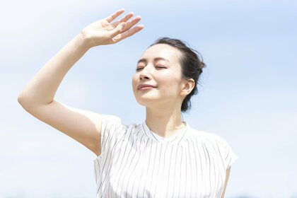楽天が夏のトレンド予測発表！「酷暑お出かけ新定番」や「ガチ世界グルメ」水分補給とミスト噴射可能な「ドリンクミスト」も　