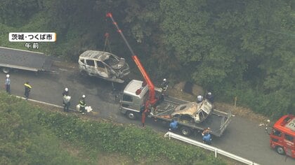 軽トラックと乗用車が正面衝突　反対車線はみ出したか　軽トラの2人死傷　茨城・つくば市