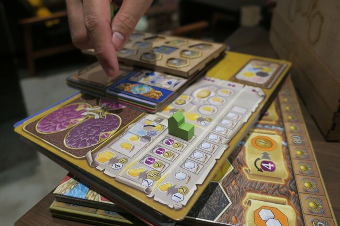 平さんが好きな「テラミスティカ」は、パーツが山ほど