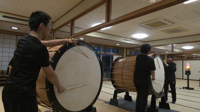鹿角高校伝統芸能同好会の練習の様子
