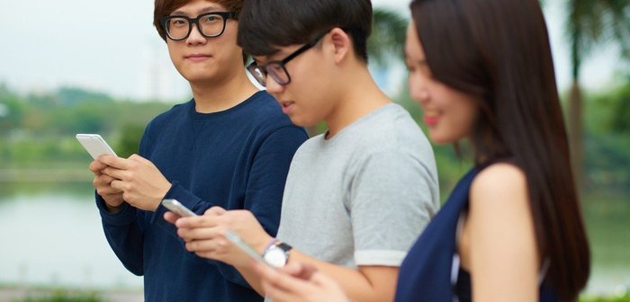ネット利用は「スマホのみ」の10代が社会人になったら…