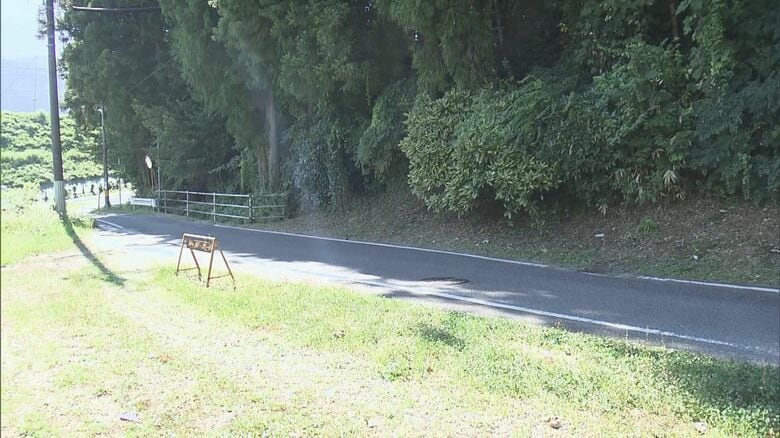 高校生が頭など引っかかれケガ…住宅街近くに『クマ』出没 周辺の小中学校では子供を車で送って登校させるよう要請｜FNNプライムオンライン
