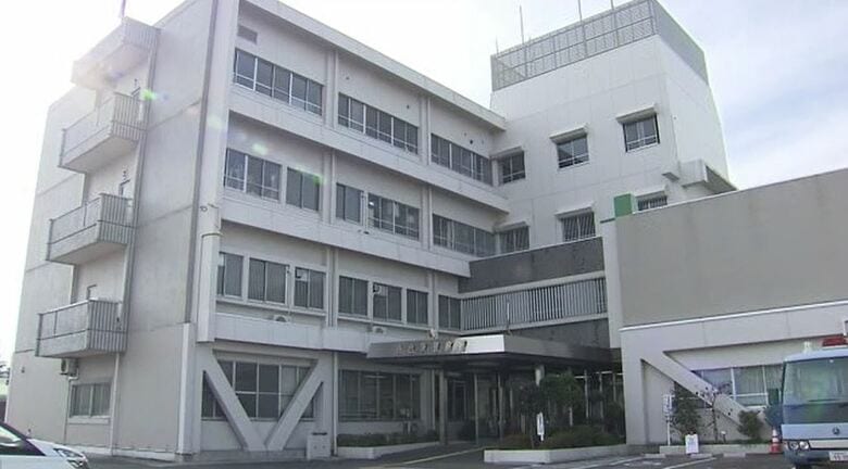 断っても弁当を置いていく…迷惑行為で６０歳女を逮捕「十分な食事与えられてないから」容疑を否認〈仙台〉｜FNNプライムオンライン