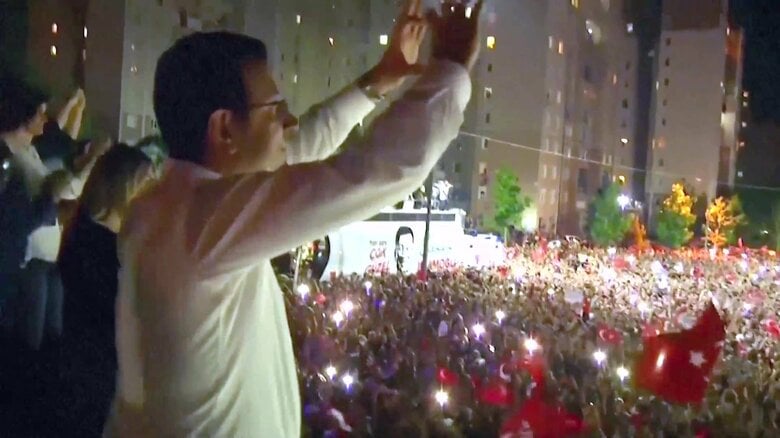 “大統領の政敵”に「禁錮2430年求刑」次期大統領候補のイスタンブール市長に 市長は143件の容疑すべて否認 トルコ|FNNプライムオンライン