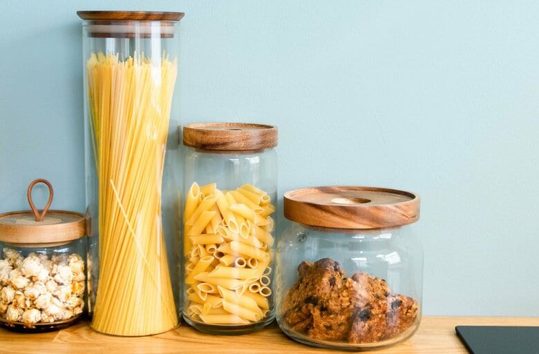 食品は密閉保存がお勧め（画像はイメージ）