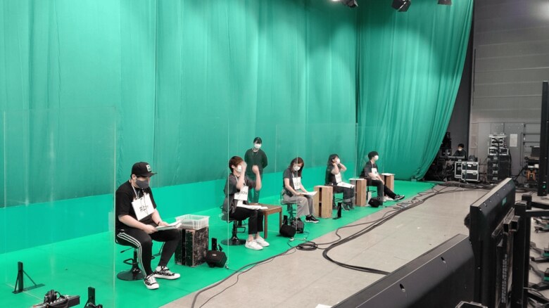 ハモネプ制作スタッフによるリハーサルの様子