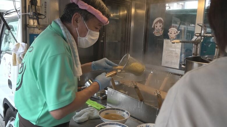 33年間屋台に立ち続けた権八さん（75）