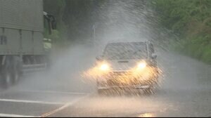 記録的大雨で女性が行方不明 熊本・未明に1時間に90mm